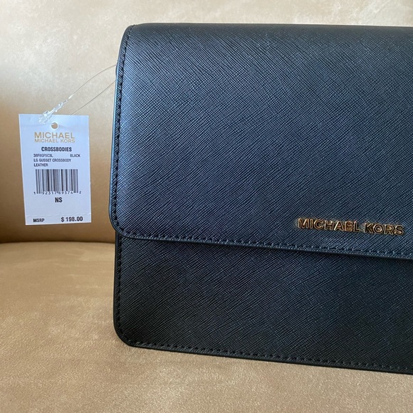 Michael Kors Gusset Leather Crossbody Bag - Black/Gold - Picture 4 of 13